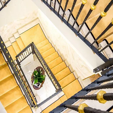 Ai Patrizi Di * Venedik