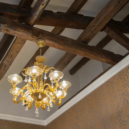 Ai Patrizi Di Apartamento