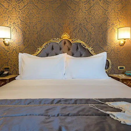 Ai Patrizi Di Apartamento *